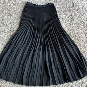 CLANE Black Pleated Midi Skirt Size XS